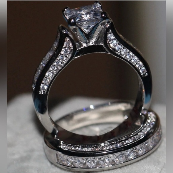 🌷Silver CZ Wedding Set - Picture 2 of 4
